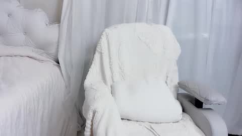 yooo online show from October 28, 1:11 am