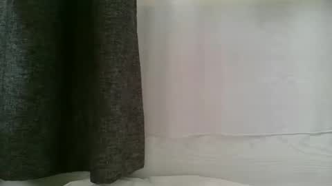 Mia online show from March 3, 8:32 am