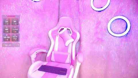 ambar_walker_ online show from February 25, 7:56 pm