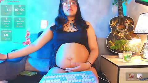 ambardevon_x online show from April 16, 8:19 pm