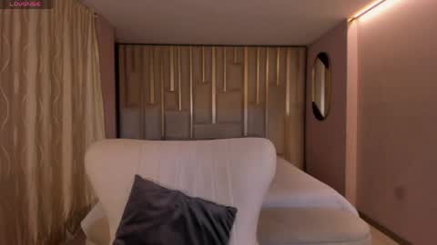 Ambar  online show from April 17, 10:50 am