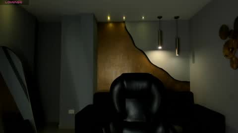 Ambar  online show from April 12, 11:02 am