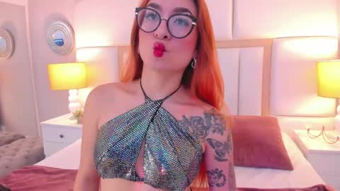 Snapshot of ambarsantany chatting on December 30, 8:04 pm AmbarSantany online show from December 30, 8:04 pm