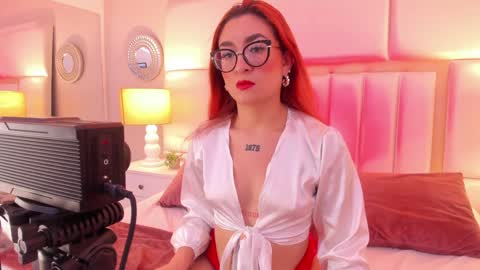 Snapshot of ambarsantany chatting on December 17, 9:38 pm AmbarSantany online show from December 17, 9:38 pm