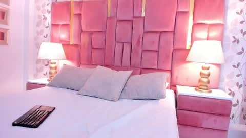 Snapshot of ambarsantany chatting on September 25, 1:59 am AmbarSantany online show from September 25, 1:59 am