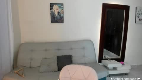 ambarthompson1 online show from April 23, 8:55 am