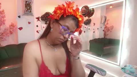 amber__rouge online show from February 15, 7:51 am