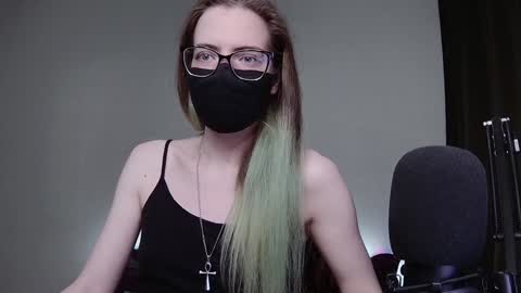 Amber non-nude model online show from December 17, 2:12 am