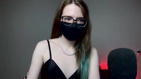 Amber non-nude model online show from October 4, 12:38 am