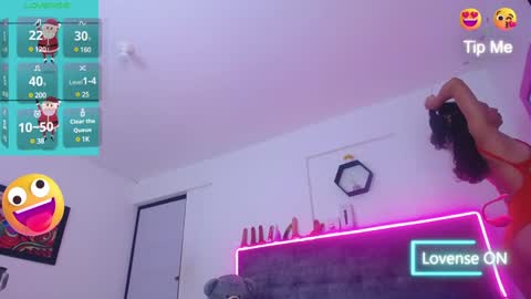 Snapshot of amber_hot22 chatting on January 9, 8:11 pm ambar online show from January 9, 8:11 pm
