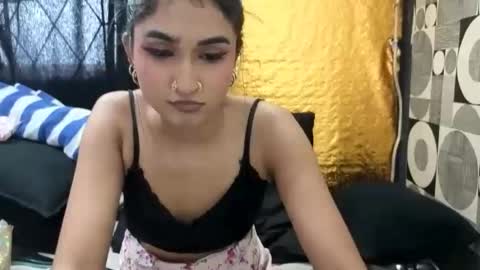 Amber online show from March 2, 11:50 am