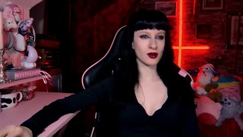 DEMONESS AMBER 666 online show from January 10, 5:23 am