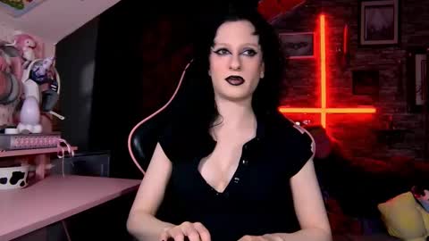 DEMONESS AMBER 666 online show from March 12, 3:31 am