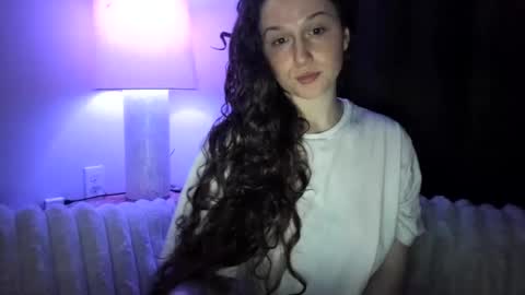 amberkinsley online show from January 13, 7:43 am