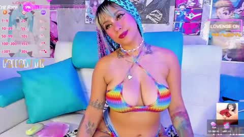 amberr_thompson online show from February 3, 7:51 am