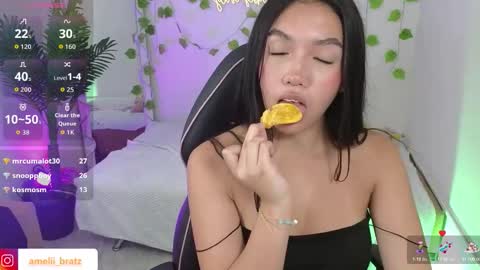 AMELIA online show from September 9, 1:33 pm