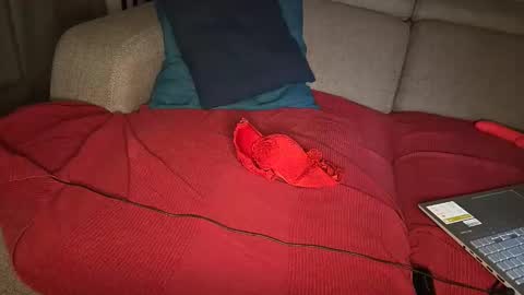 amelange online show from November 5, 10:48 pm