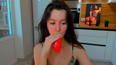 Snapshot of ameli_moon chatting on January 21, 9:35 am Eileen online show from January 21, 9:35 am