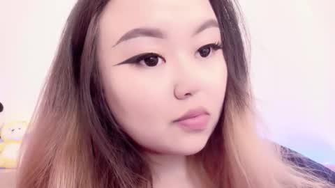 Amelia online show from March 17, 3:27 pm