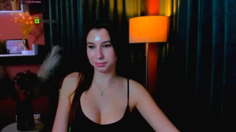 ameliaa_sweet online show from May 14, 3:07 pm
