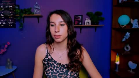 ameliaa_sweet online show from May 7, 1:04 pm