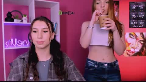 ameliaa_sweet online show from May 11, 11:34 am
