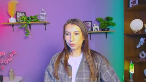 ameliaa_sweet online show from May 10, 5:31 am