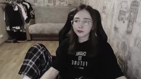 Amelia online show from January 13, 2:39 am