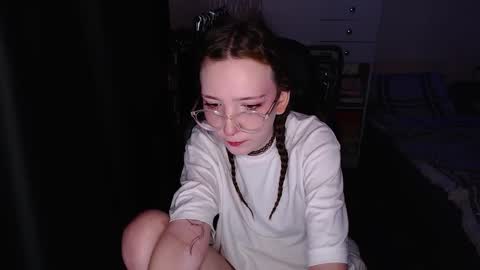 Amelia online show from November 19, 3:06 am