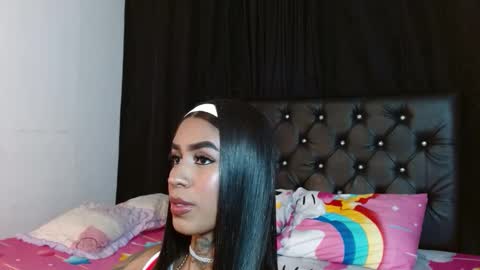 Ameliejoness  online show from January 16, 12:17 am