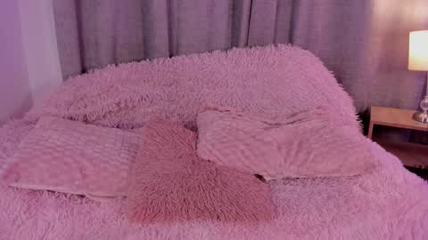 Snapshot of ameliiaa_smith chatting on September 15, 12:30 am Amelia online show from September 15, 12:30 am