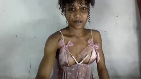 amelisy20005 online show from June 14, 4:07 pm