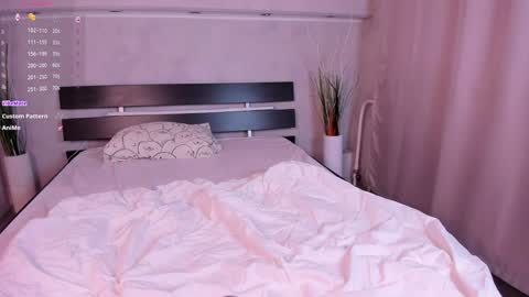 Amely online show from February 26, 1:14 am