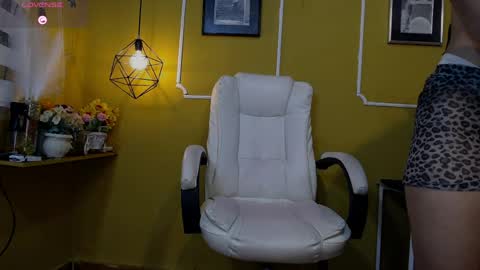 america millan online show from April 5, 2:05 pm