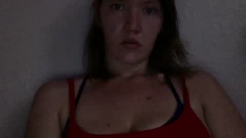 Snapshot of amileamariestar chatting on December 9, 3:18 am amileamariestar online show from December 9, 3:18 am