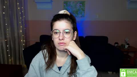 Amina online show from February 17, 6:31 am