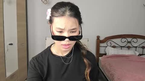 Ami online show from February 11, 2:29 pm