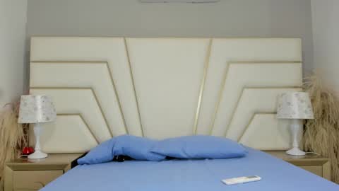 ammy_wood_ online show from September 17, 12:30 am