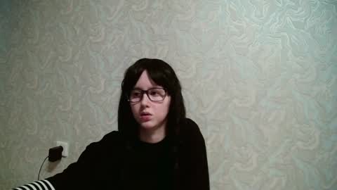 Amomira online show from December 18, 10:40 am