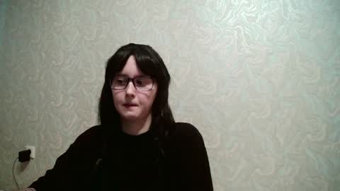 Amomira honeyx online show from April 18, 9:23 am