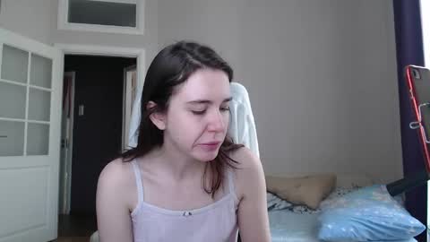 miss unforgettable online show from April 13, 11:22 am