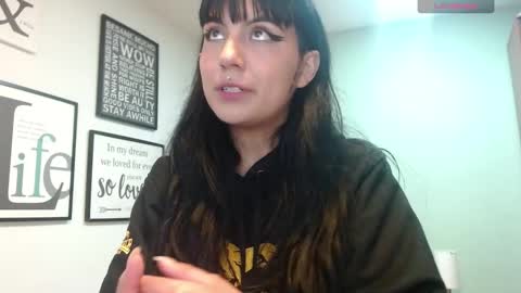 Snapshot of amy__adams1 chatting on March 6, 5:03 am Amy 3 online show from March 6, 5:03 am