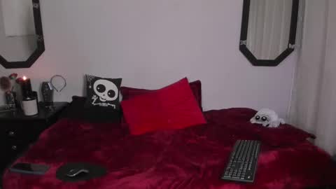 Amy online show from February 20, 4:19 pm