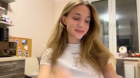 Amy Chill online show from November 26, 5:36 pm