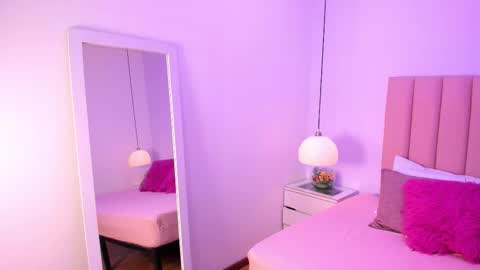 Aleja   online show from October 21, 2:59 am