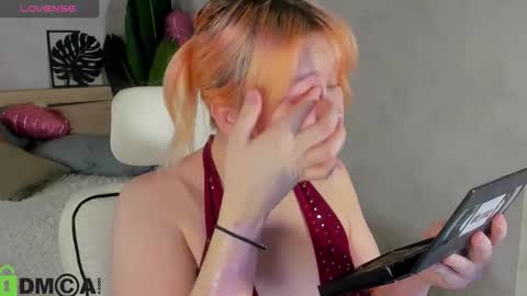 Amy online show from February 24, 12:10 am