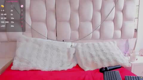 Amy Cortes online show from December 16, 9:09 pm