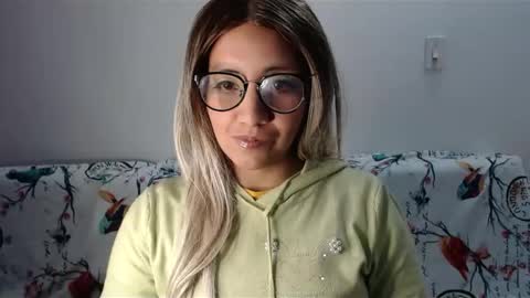 amycosplay99 online show from January 3, 3:49 am