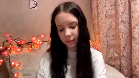 Milou online show from November 6, 3:51 pm