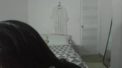 Amy online show from December 5, 6:20 pm